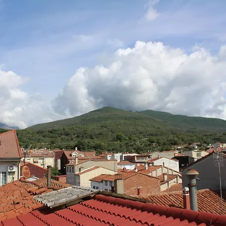 Apartamento ático Aires De Gredos Candeleda
